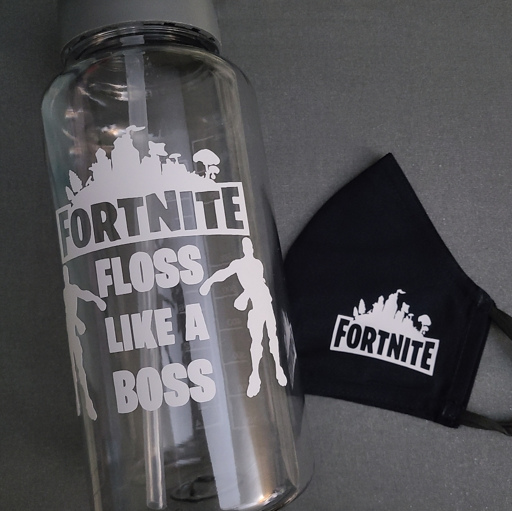 Fortnite Waterbottle and Mask set